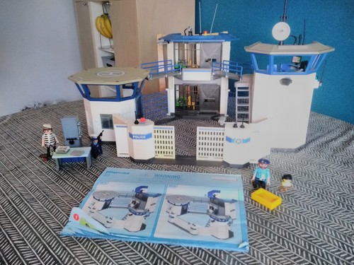 Playmobil 6919 police station