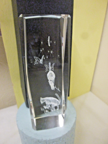 Glass paperweight cats with - cats,