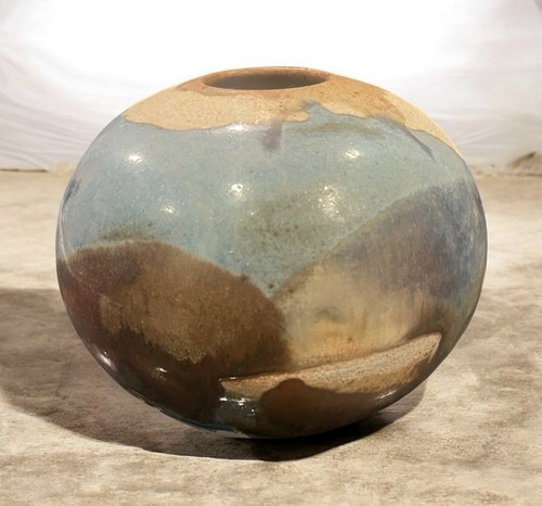 Spherical studio art pottery