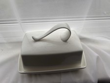 BNWT Pausa Dinnerware Ivory