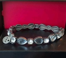 A&F Signed Abercrombie & Fitch