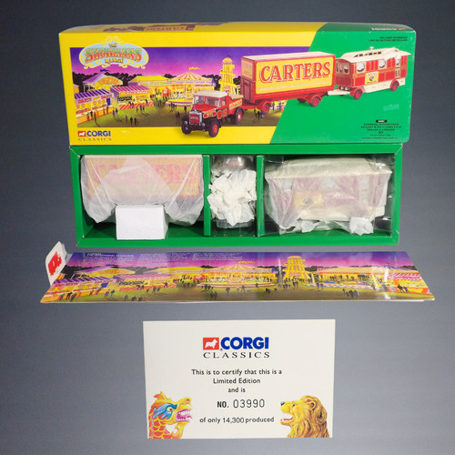 Vintage 1995 corgi - vintage,