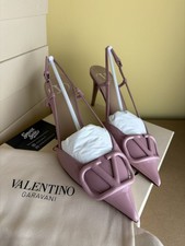 Valentino Garavani V Logo