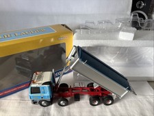 2005-  1:50 CORGI CC13605 DAF CF AGGREGATE TIPPER CHARLIE LAUDER TRANSPORT
