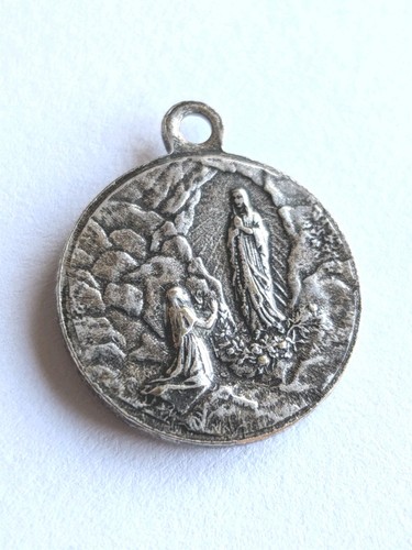 Vintage french signed catholic - french,