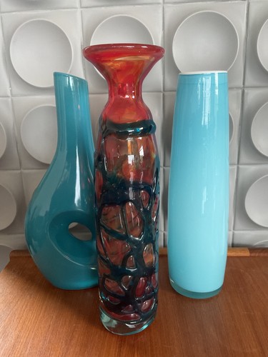 Modern pale turquoise tall - pale,