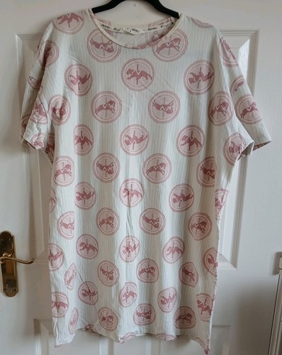 Size large carousel nightie - tu,