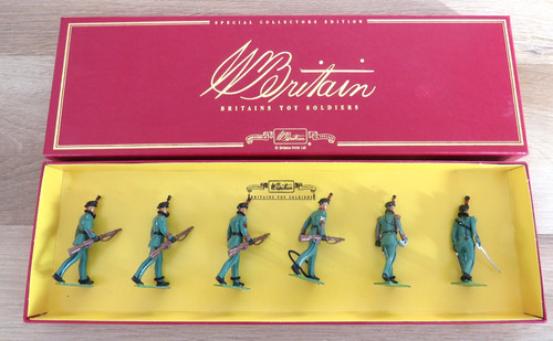 Britains toy soldiers king - britains,
