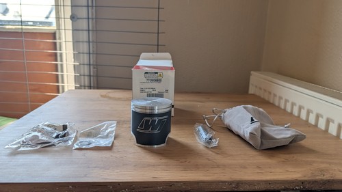 Ktm200 wiseco piston - wiseco,