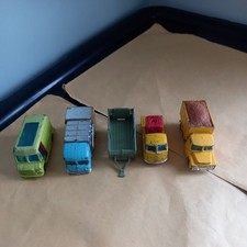 Husky - 5 x Diecast Model