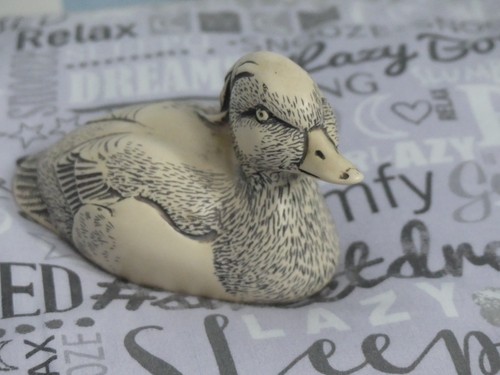 Faux scrimshaw tufted - faux, duck