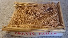 SMALL EMPTY WOOD HAMPER GIFT BOX + STRAW & WOOD SHAVINGS STAMPED 'GRATTE PAILLE'
