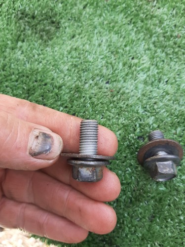 Honda hrx537 blade bolts - honda,