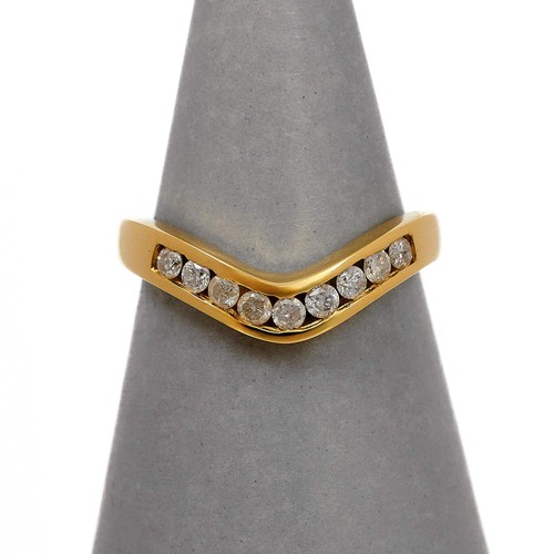 Pre owned 9ct gold diamond - pre-owned, 9