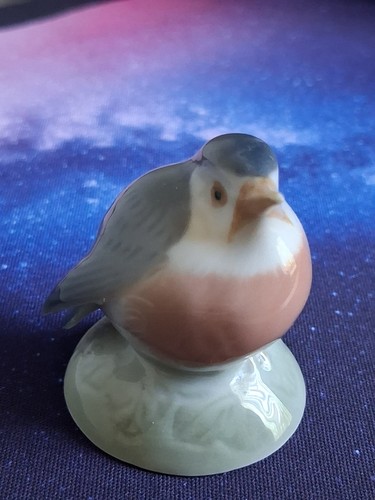 Collectable vintage royal - vintage,