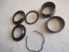 KAWASAKI  GPZ900 ZX900 ZX750 ZX600 KZ1000  COLLECTION OF FORK PARTS & DUST SEALS