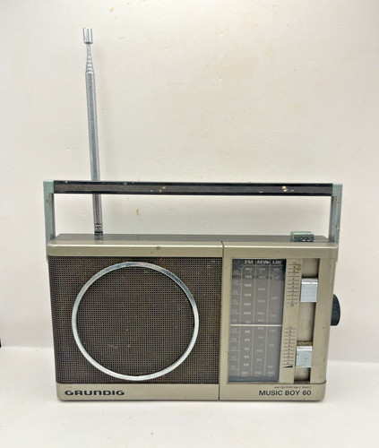 Grundig music boy 60l vintage - music,