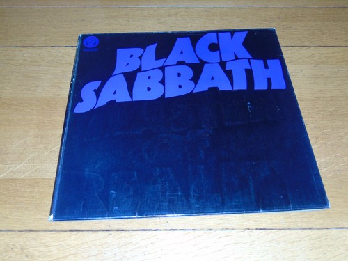 Black sabbath master of - black,