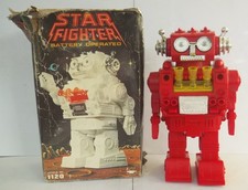 Star Fighter Robot - plastic Hong Kong made - 1970s - w box