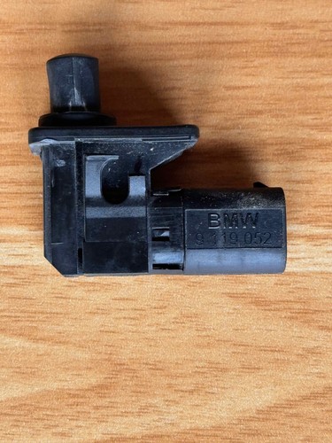 Bmw e90 alarm bonnet switch - bonnet,