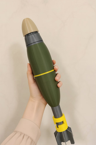 M720 mortar projectile - 1:1,