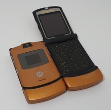 Motorola RAZR V3 Retro Flip
