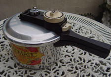 PRESTIGE Automatic Pressure Cooker with Timer & Vintage Brown Handles