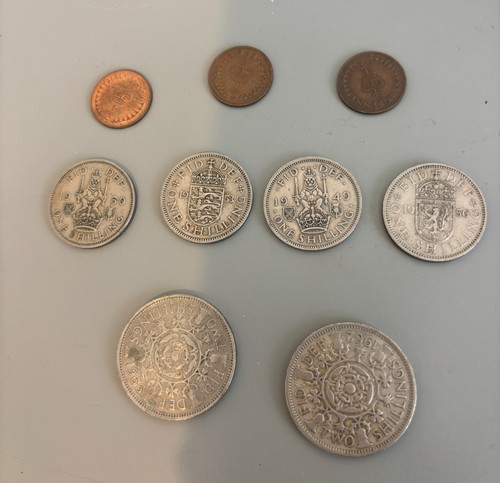Coins halfpenny shilling - halfpenny,,