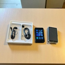 2  x 16GB Digital MP3 Players with Bluetooth and WiFi