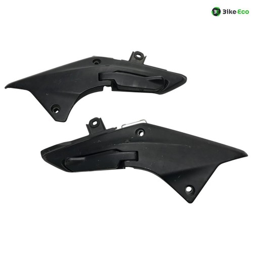 Rear right left - rear,