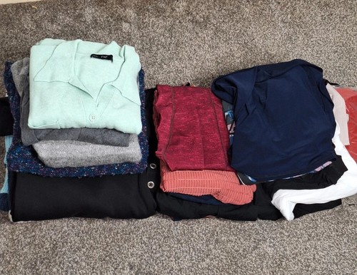 Mixed size woman reseller - mixed,