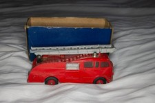 DINKY  SUPERTOYS - FIRE ENGINE