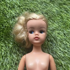 Blonde  Pedigree Sindy Doll Vintage Rooted Eyelashes