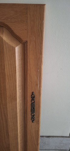 Solid oak howden kitchen - howden,