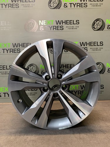Mercedes cla inch genuine - mercedes,