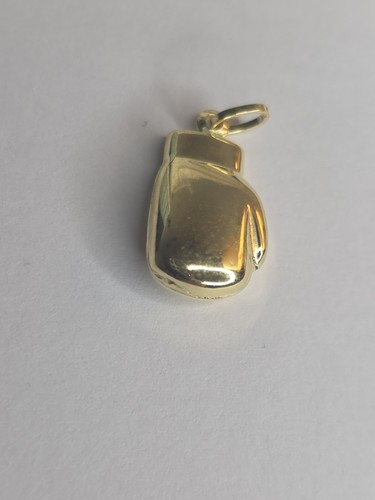 9ct gold boxing glove pendant - 9ct,