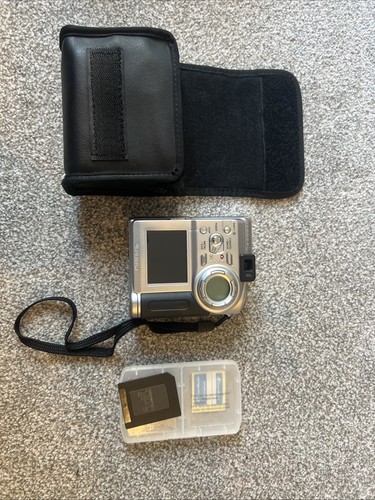 Fujifilm digital camera - digital,