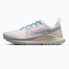 Nike Women's Size 7 React