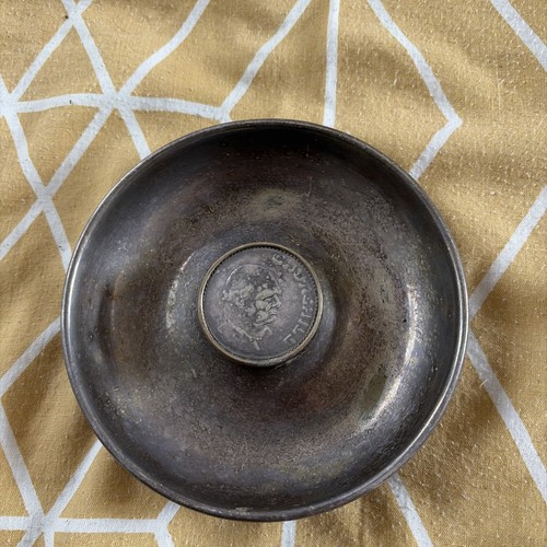 Winston churchill metal - winston,