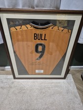 Signed & Framed Steve Bull Wolverhampton Wanderers 1999 Home Shirt 75cm x 88cm