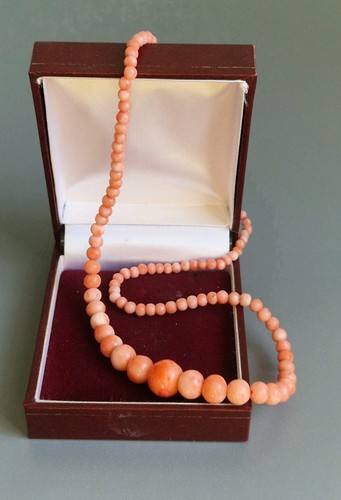 Vintage salmon pink - salmon, angel