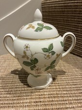 Wedgwood Wild Strawberry