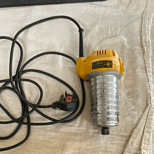 Dewalt d26204 compact - d26204-gb,