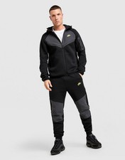 Nike Tech Fleece Tracksuit Set