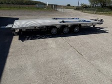 Triple Axle 3500kg Beavertail