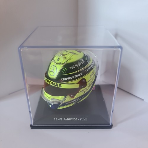 Spark scale mini helmet - scale,