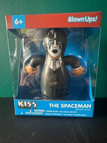 Kiss the spaceman - spaceman, blown