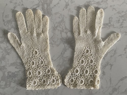 Vintage ivory crochet - ivory,