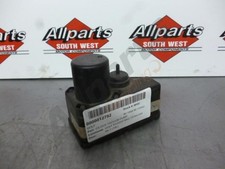 VOLKSWAGEN GOLF 1988 Central Locking Vacuum Pump Mk2 (1G)