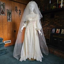 Vtg 70s Lantern Sleeve